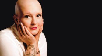 Lenas Erfahrungen mit Brustkrebs
