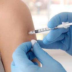 Kinder und Jugendliche gegen HPV impfen – Krebs verhindern
